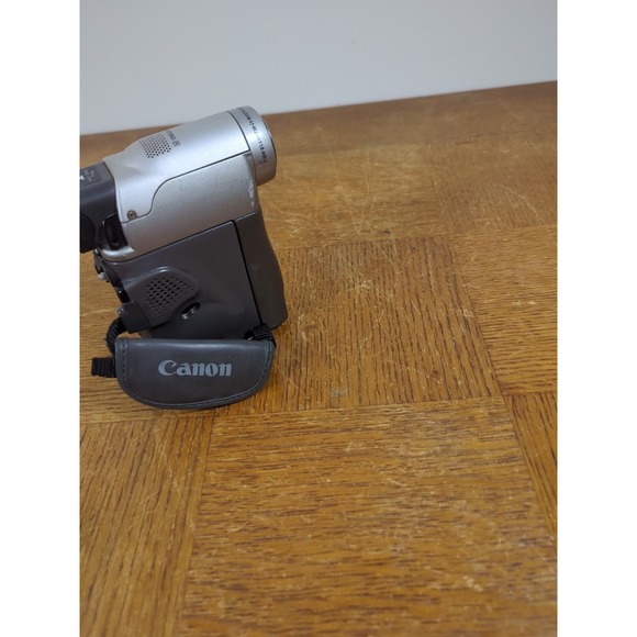 Canon NTSC Elura A 48x Zoom Mini DV Digital Video Camcorder w/ Battery & Charger - Picture 5 of 11